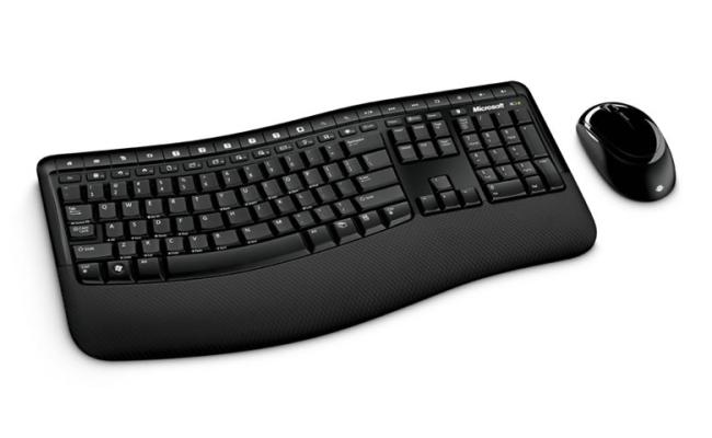Microsoft Wireless Comfort 5000 Keyboard & Mouse